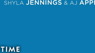 Shyla Jennings a szőrös bula maca és a bazinagy fenekű szöszi AJ Applegate lesbi szex jelenete - Szexbalvany