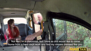Alexxa Vice az óriás csöcsű kéjhölgy eszméletlenül kinyalja a taxis valagát döngölés előtt - Szexbalvany