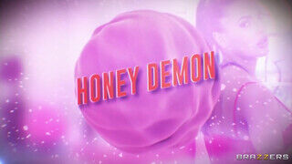 Honey Demon a kerek fitt óriási tőgyes milf mami az edzővel baszik - Szexbalvany