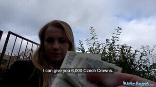 Madison Lush az orosz tinédzser kisasszony némi cashért simán megdugható