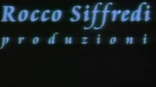 Teljes xxx videó ahol Rocco Siffredi és a haverjai keményen szétkúrják a csajok fenekét - Szexbalvany