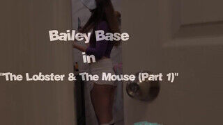 Bailey Base a cuki nevelő húgi nem bír ellenállni a kolosszális faroknak - Szexbalvany