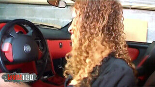 Alycia Lopez a latin amerikai milf hátsó nyílásba kefélve a kocsiban - Szexbalvany