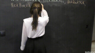 Orosz tinédzser amatőr diáklány fenék lyukba kefélve - Szexbalvany