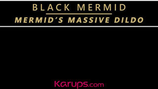 Black Mermid a fekete hajú milf masztizik - Szexbalvany