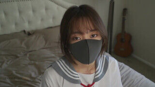 HongKongDoll a tetszetős nagyméretű tőgyes maszkos ázsiai diáklány megbaszva - Szexbalvany